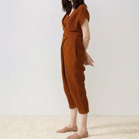 RUJUTA SHETH | VENUS JUMPER - EARTH *Rare* - Picture 3 of 12